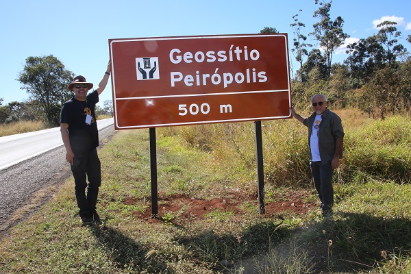 Avaliadores da Unesco, de Portugal e Uruguai, do território Aspirante Geoparque Uberaba