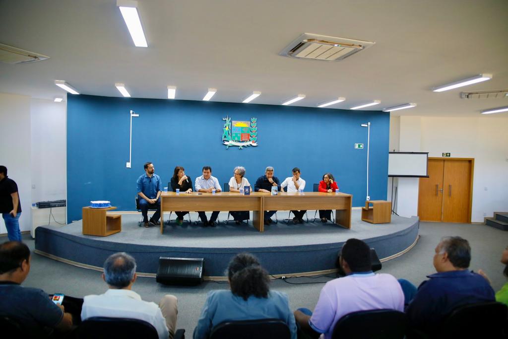 Início da vista técnica na Prefeitura de Araxá (Foto: Fabrizio Gomes / Prefeitura de Araxá) imagem sem descrição.