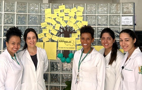 Joyce e equipe do projeto na USF