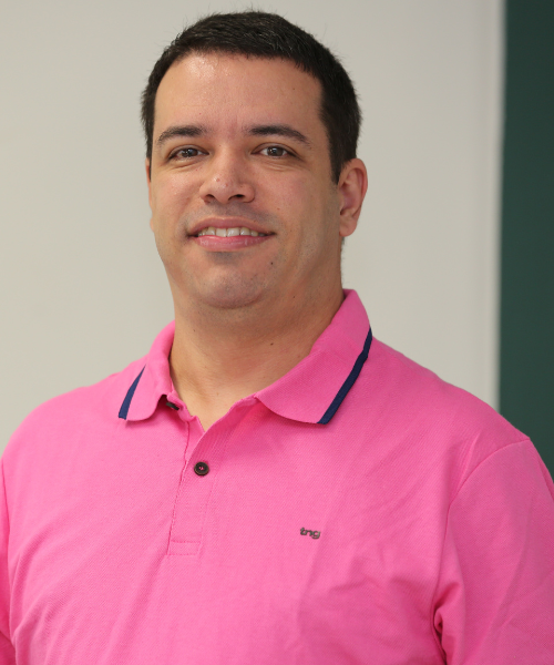 Prof. Dr. Esdras Viggiano de Souza